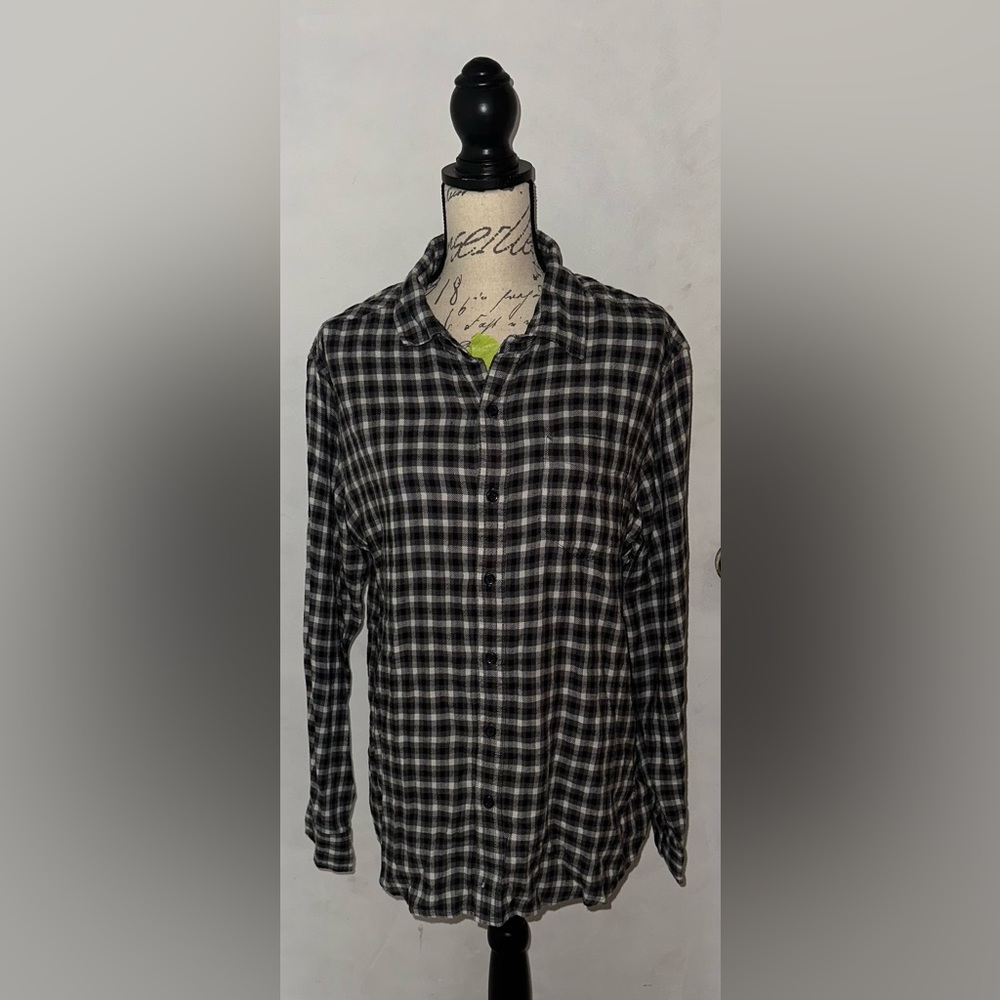 Beachlunchlounge button up shirt